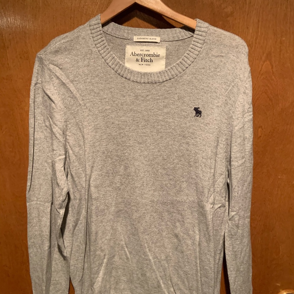 Men’s Abercrombie sweater